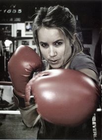 Cada vez más mujeres practican boxeo recreativo