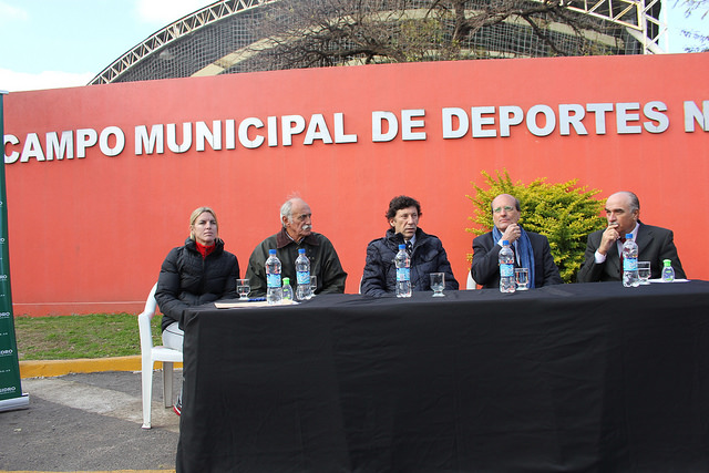 García, Scuderi, Posse, Zuelgaray y Prado en conferencia de prensa. 
