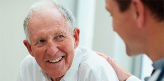 Cáncer de próstata: a los 50 los hombres deben visitar al urólogo por prevención