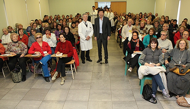 Posse junto a López Rosetti en el PROMES. 