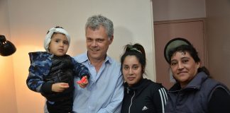 Tras un implante coclear exitoso en San Isidro, un niño podrá oír por primera vez