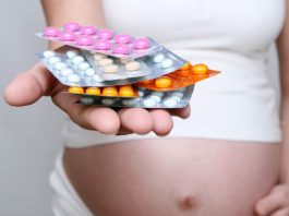 Conferencia en San Isidro sobre medicamentos y embarazo: riesgo teratogénico