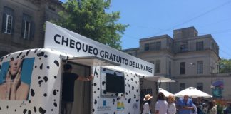 La importancia de protegerse del sol y controlar los lunares