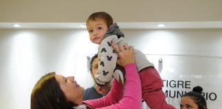 Una empleada del Municipio de Tigre salvó con RCP a un bebé