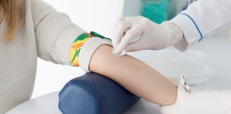 Testeos y vacunación contra la hepatitis