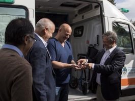 Entregan una ambulancia y equipamiento para Río Negro