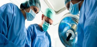 Un trasplante renal de donante vivo entre hermanos fue el número 100 del Hospital el Cruce