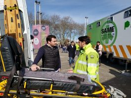 Scarsi recorrió el centro de emergencias para catástrofes que la provincia exhibe en Tecnópolis federal