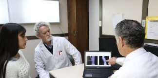 Novedosa operación de columna en el Hospital Central de San Isidro