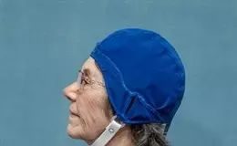 Un dispositivo en investigación logra revertir el deterioro cognitivo en pacientes con Alzheimer