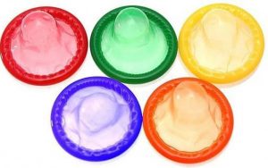20190411164208_preservativo-color