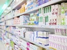 Farmacias aseguran que hay normal abastecimiento de medicamentos