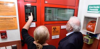 Ginés González García supervisó los procesos en los laboratorios donde se analizan las muestras de COVID-19