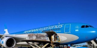 Llegó el tercer vuelo con insumos desde China