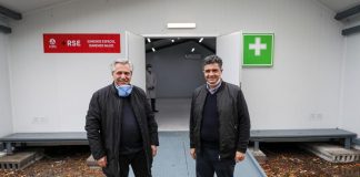 Instalan módulos sanitarios en un polideportivo de Vicente López