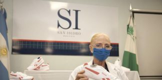 San Isidro: Adidas dona zapatillas para el personal de Salud