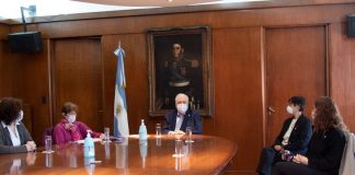 Argentina comienza a implementar nuevo esquema de vacunación contra la poliomielitis