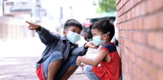 En Argentina la cantidad de casos de COVID-19 en niños es mayor que en otros países