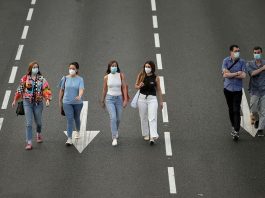 Mantener la distancia física es fundamental para minimizar la transmisión del COVID-19