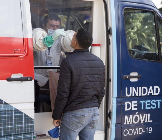 San Isidro: vecinos acceden a consultas, vacunas e hisopados a un paso de sus casas