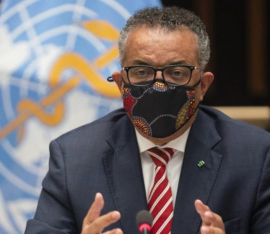 La OMS calificó de «egoísta» la actitud de países ricos y criticó a fabricantes de vacunas