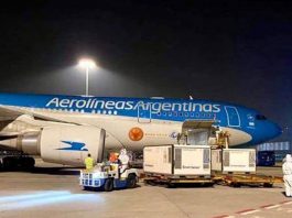 Llegó a Moscú el octavo vuelo argentino para traer más vacunas Sputnik V