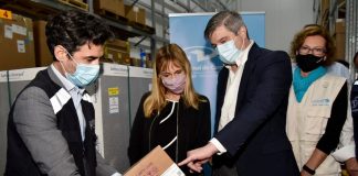 Llegaron al país 218 mil vacunas del mecanismo Covax