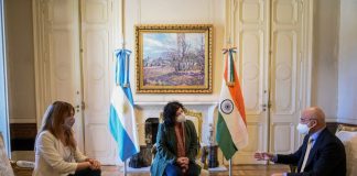 Argentina avanza en negociaciones bilaterales con China e India para favorecer llegada de vacunas contra covid-19