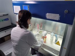 San Isidro: nueva Cabina de Seguridad Biológica y Microscopio en el Hospital Materno Infantil