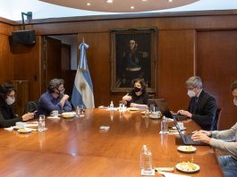 Covid-19: afirman que el crecimiento exponencial de casos se detuvo