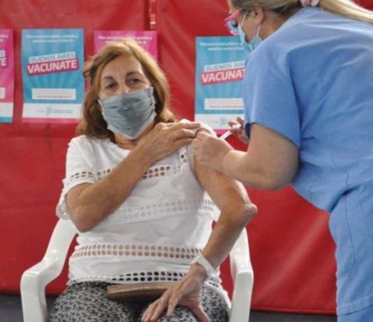 Covid-19: Morón ya vacunó al 92 % de mayores de 60 años