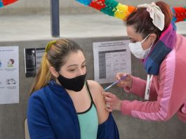 San Fernando ya vacuna contra el Covid a j贸venes de 12 a 18 a帽os de riesgo