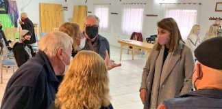 Tigre: nueva entrega de anteojos a adultos mayores en El Talar