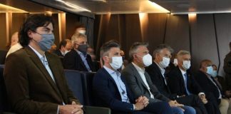 La provincia presentó el proyecto de ley para impulsar la producción de medicamentos