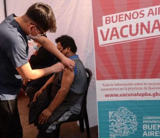 Morón: más del 10% de población vacunada con tres dosis anticovid