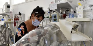 Tigre: exitosa cirugía cardiovascular a una beba