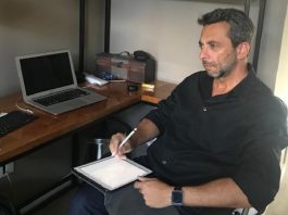 Néstor Tamburini: “La mente de las personas estalla cuando se dedican a escuchar la tragedia de otros”