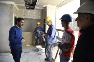 Fernando Moreira recorrió las obras del Centro de Salud de Billinghurst(1)