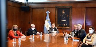 Ministras y ministros de salud del país acordaron iniciar la vacunación de refuerzo Covid-19 en la población de 5 a 11 años