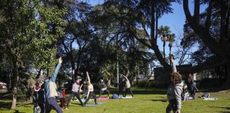 Yoga en Vicente López: siguen las clases en Quinta Trabucco