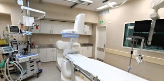 Vicente López realizó la primera cirugía cardiovascular de alta complejidad en el Hospital Houssay