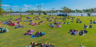 El Festival de Yoga “Exhale” reunió a cientos de personas en San Fernando