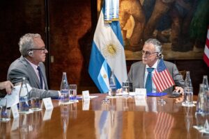 Robert Kennedy Jr y Mario Lugones - foto 1