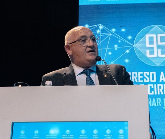 El Dr. Martín Duhalde presidió el 95º Congreso Argentino de Cirugía