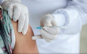 Por la circulación de la variante H3N2 K, el gobierno nacional adelanta la campaña antigripal