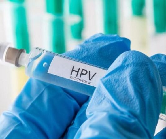 Cáncer de cuello uterino: se puede erradicar con prevención, vacunación y controles