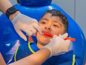 San Fernando: controles odontológicos a cientos de niños en los Jardines Maternales Municipales